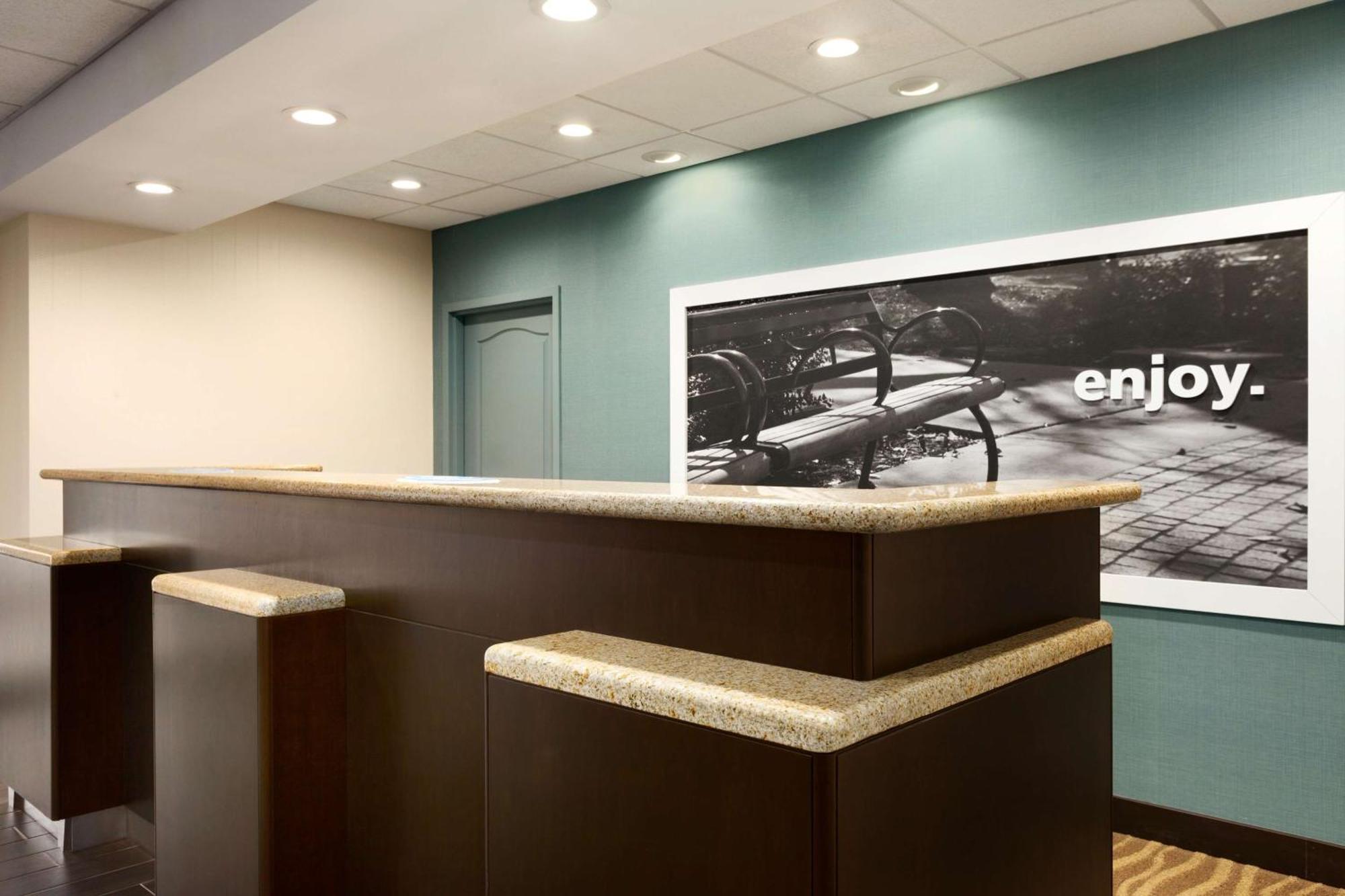 Hampton Inn Dover Dış mekan fotoğraf